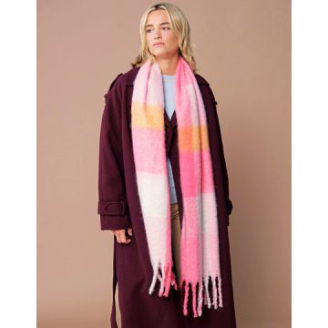 Beechfield CB494R Fluffy Check Scarf